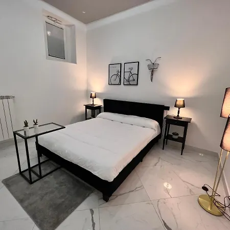 Raroom Supernova 3* Торре-дель-Греко