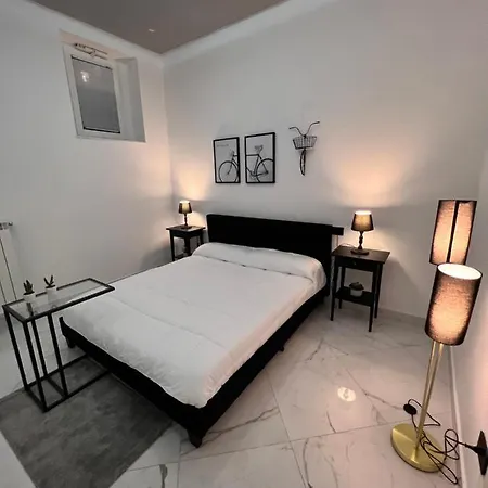 Raroom Supernova Торре-дель-Греко