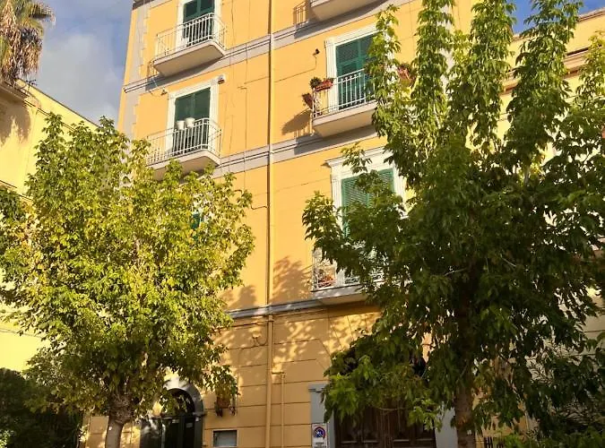 Raroom Supernova Bed & Breakfast 3*
