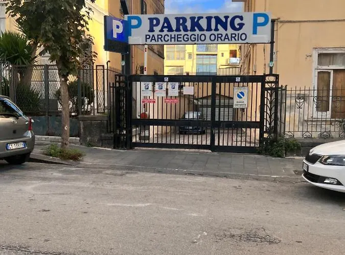 Raroom Supernova Oda ve Kahvaltı Torre del Greco